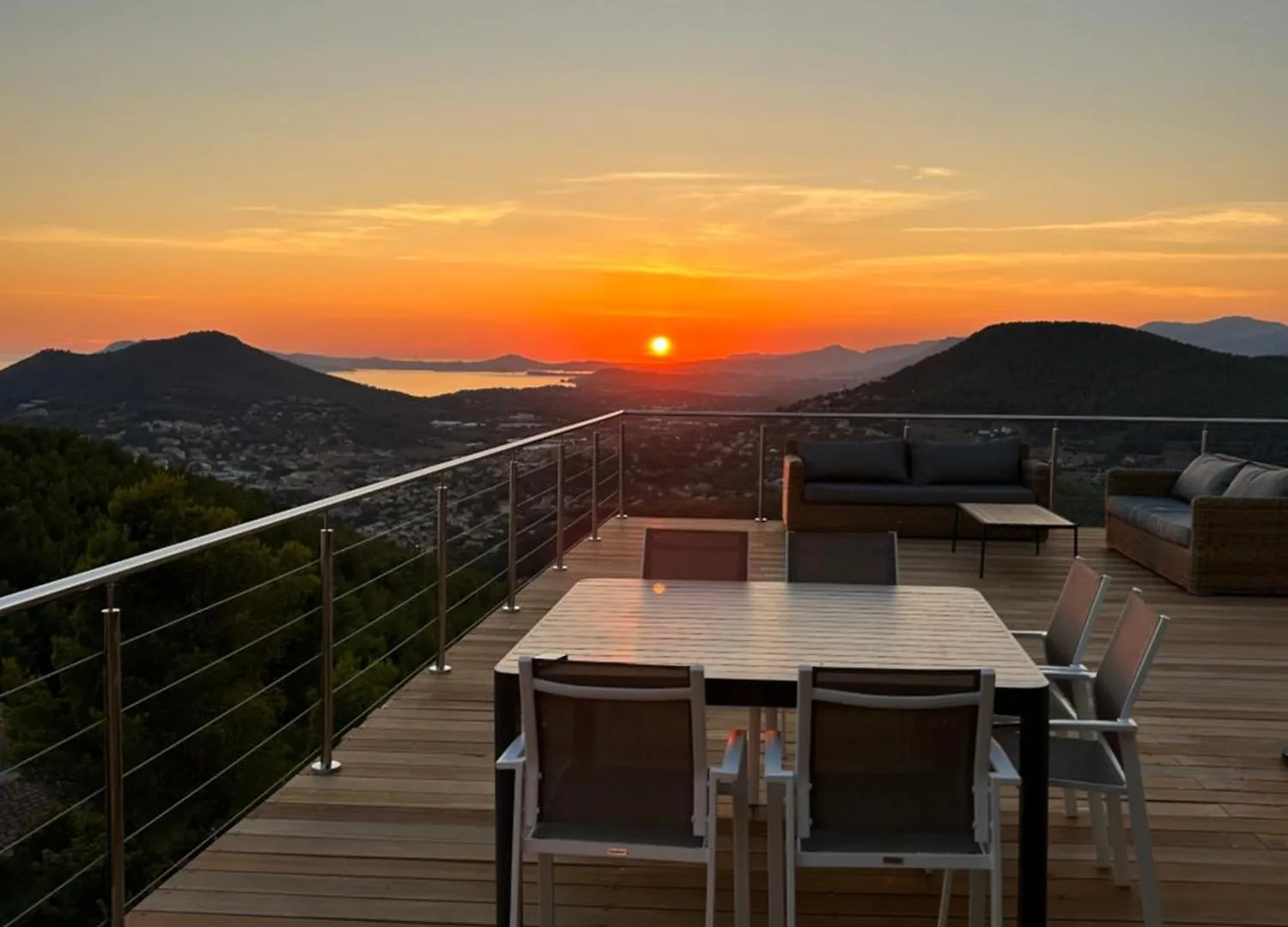 Villa 4 Etoiles Vue Sur Les Iles D'Or Carqueiranne Sea And Mountain Pleasure Villa Vue Mer 180 0*,