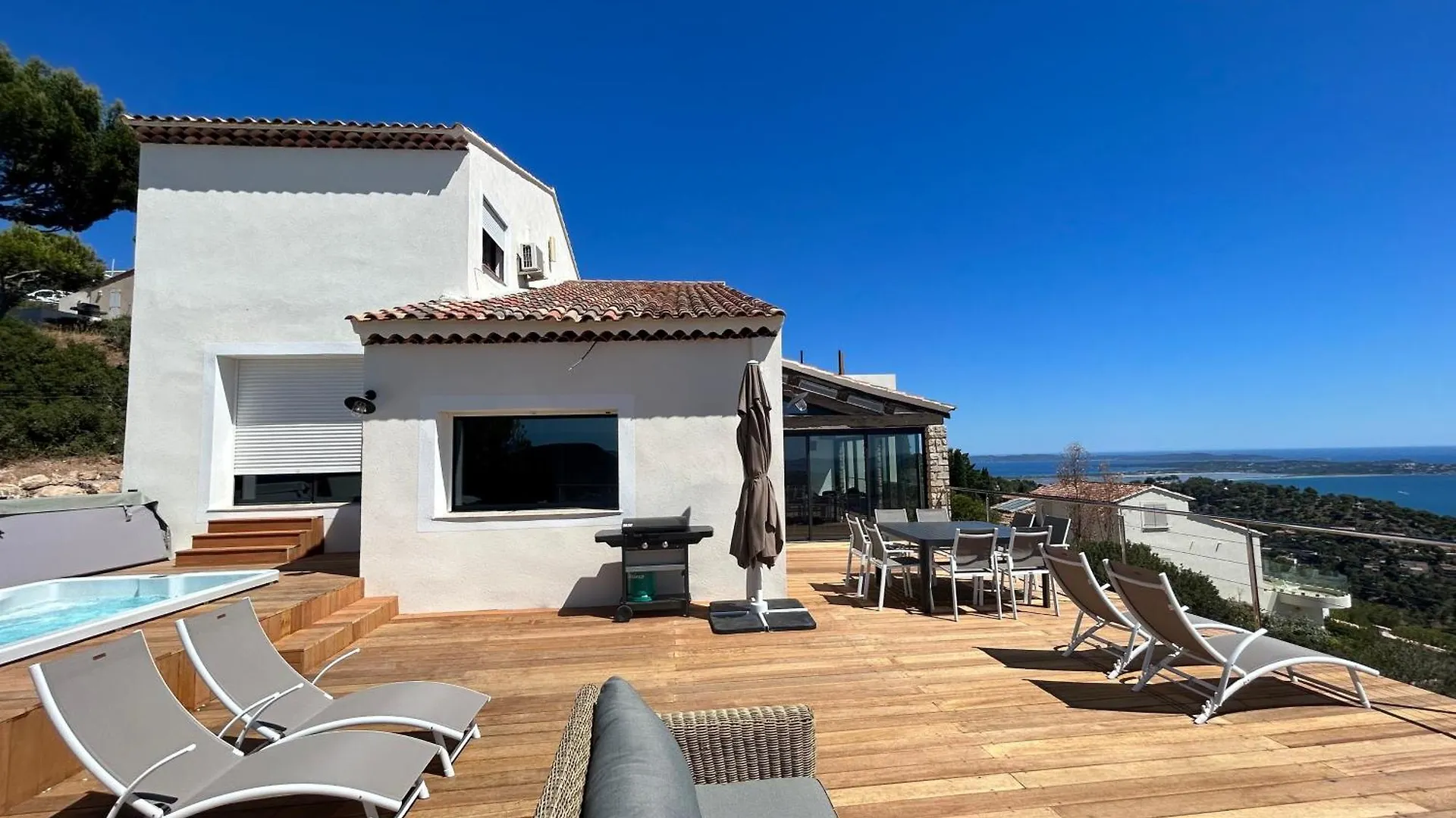 Villa 4 Etoiles Vue Sur Les Iles D'Or Carqueiranne Sea And Mountain Pleasure Villa Vue Mer 180 France